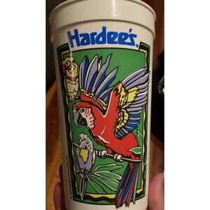 Hardee’s Toucan Parrot VTG 1992 Plastic Cup Fast Food Kitchen Gen X Cabin Bar